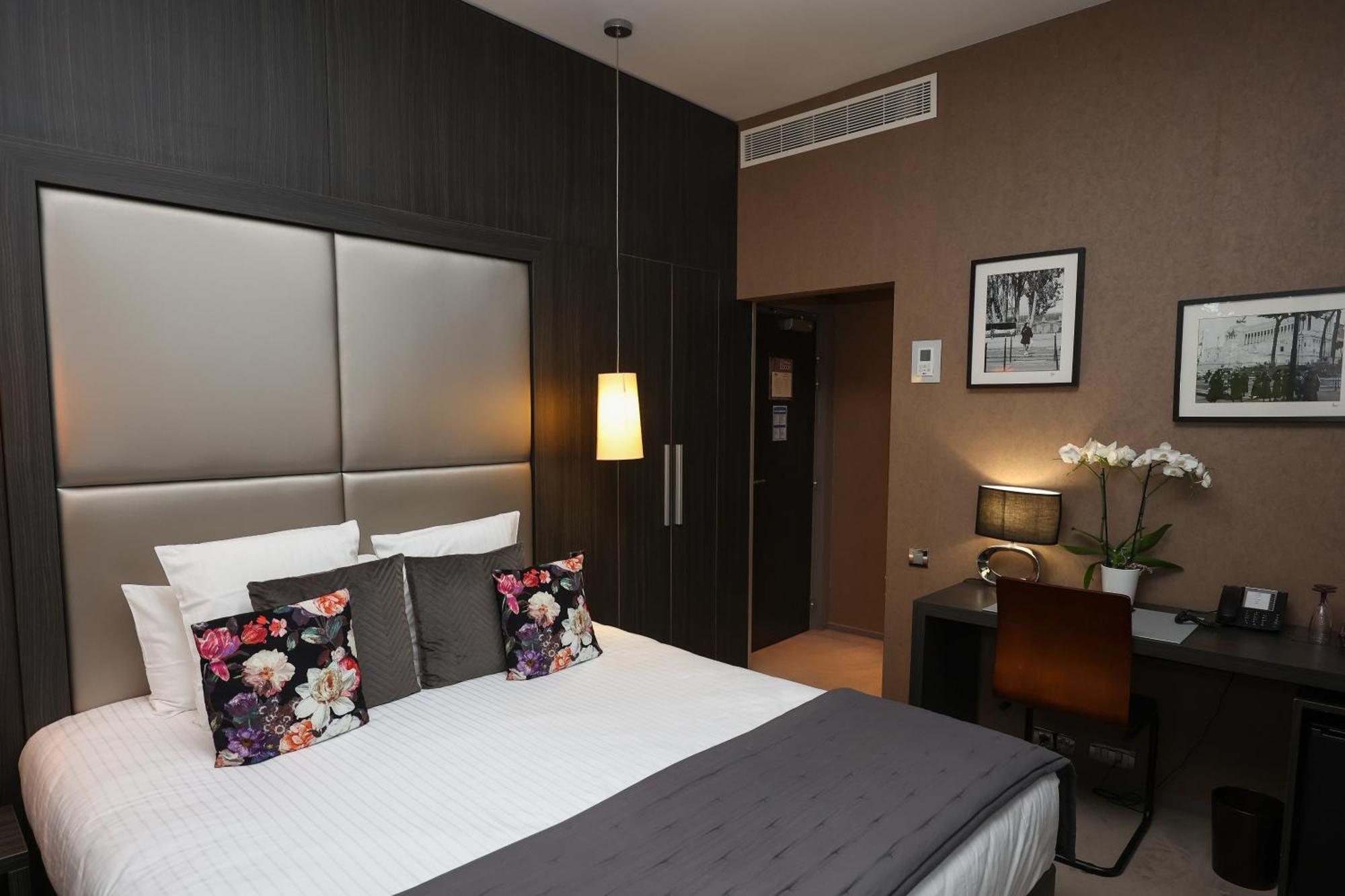 Hotel Chateau De Lacan Brive-la-Gaillarde Bagian luar foto