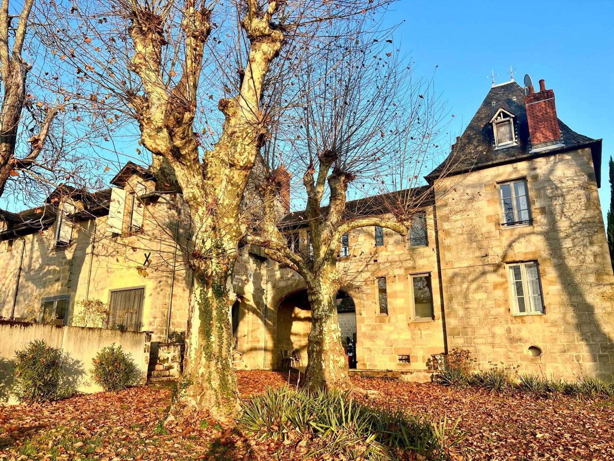 Hotel Chateau De Lacan Brive-la-Gaillarde Bagian luar foto